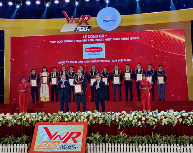 Dai-ichi Life Việt Nam xếp hạng 100 trong VNR500 năm 2020