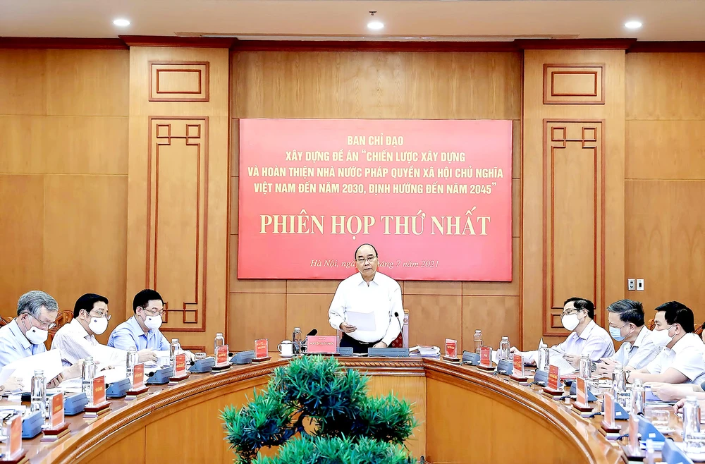 Chủ tịch nước Nguyễn Xuân Phúc phát biểu kết luận tại phiên họp thứ nhất của Ban chỉ đạo xây dựng đề án. Ảnh: TTXVN