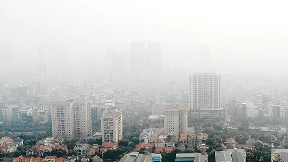 Hà Nội xuất hiện bụi mịn PM2.5 đậm đặc do ô nhiễm