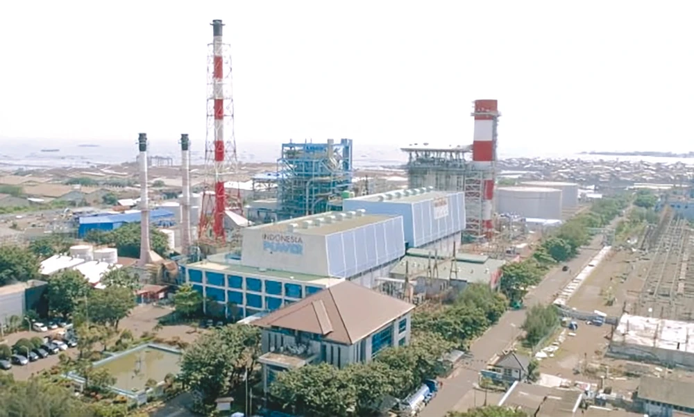 Nhà máy nhiệt điện khí Tambak Lorok ở Semarang, Trung Java, triển khai công nghệ thu và lưu trữ carbon (CCS). Ảnh: JAKARTA POST
