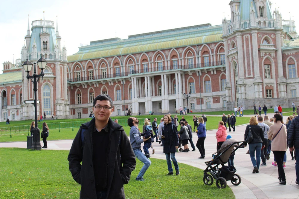 Lâm Vĩnh Nguyên đang du học ở Nga