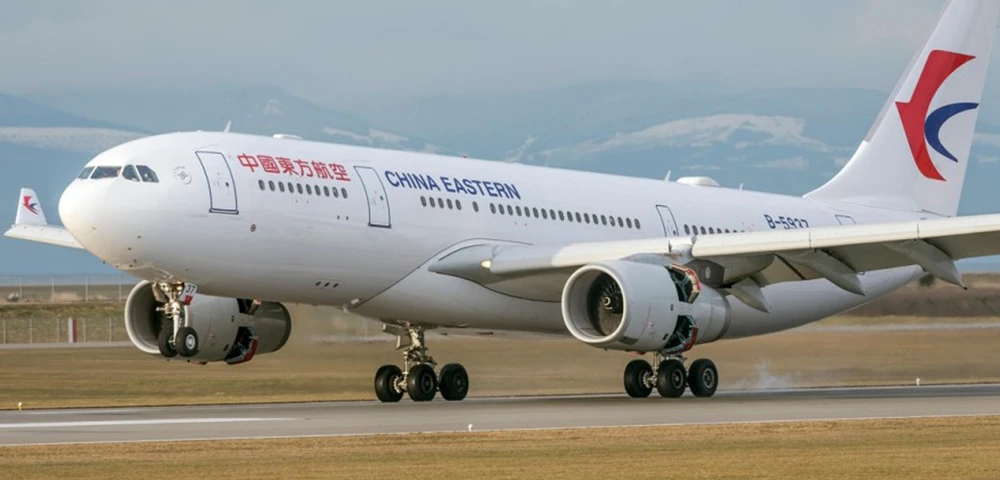 Một chiếc Airbus A330-200 của China Eastern Airlines, cùng loại máy bay gặp nhiễu loạn không khí trong chuyến bay từ Paris đến Côn Minh ngày 18-6-2017. Ảnh: ALAMY