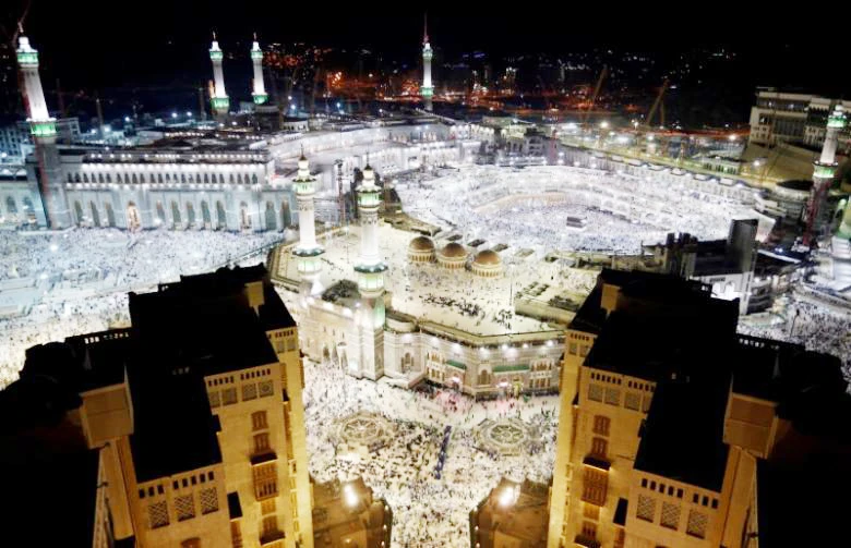 Đại thánh đường Al-Masjid Al-Haram ở thánh địa Mecca, Saudi Arabia. Ảnh: REUTERS