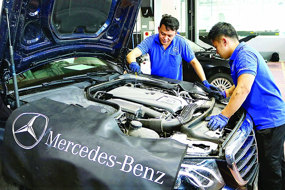 Vietnam Star Automobile ra mắt dịch vụ sửa chữa xe Mercedes-Benz