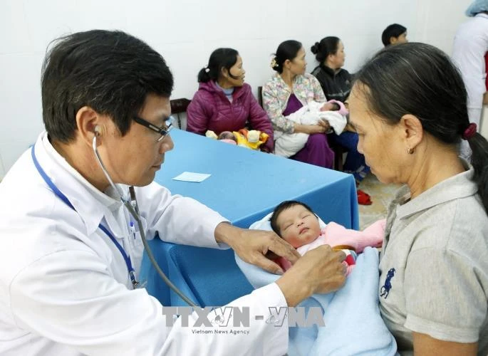 Tỉnh Thừa Thiên-Huế triển khai tiêm vắc xin viêm gan B cho sơ sinh trong vòng 24 giờ đầu sau sinh tại 152 trạm y tế và các cơ sở y tế có phòng sinh.