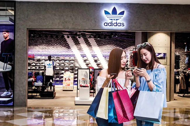 Adidas vào Việt Nam với vai trò nhà phân phối bán buôn theo mô hình của nhà bán lẻ, nên khó phát hiện việc chuyển giá.