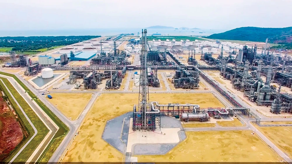 PVX từng là đơn vị xây dựng những dự án lớn như Nhà máy lọc hóa dầu Nghi Sơn. 
