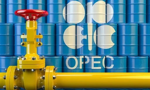 OPEC+ muốn cắt thêm sản lượng, giá dầu vẫn giảm