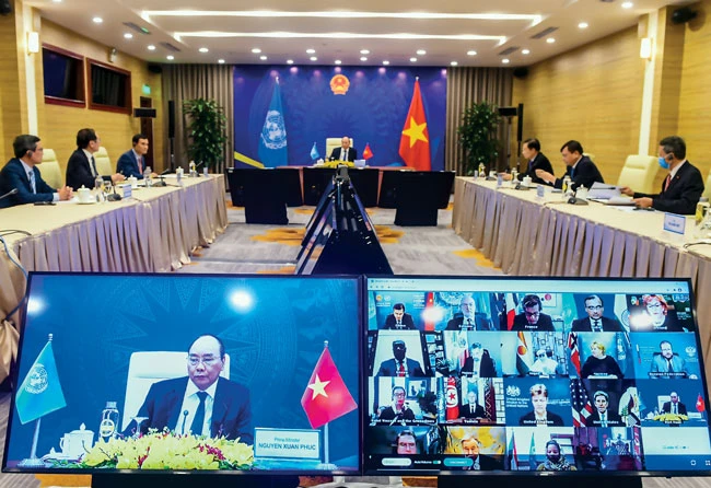 Chủ tịch nước Nguyễn Xuân Phúc họp trực tuyến Hội nghị Thượng đỉnh về biến đổi khí hậu.