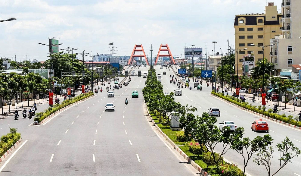 Vành đai 1 tại tuyến đường Phạm Văn Đồng đã phát huy hiệu quả trong việc giảm tải tình trạng tắc đường cho khu vực nội đô.