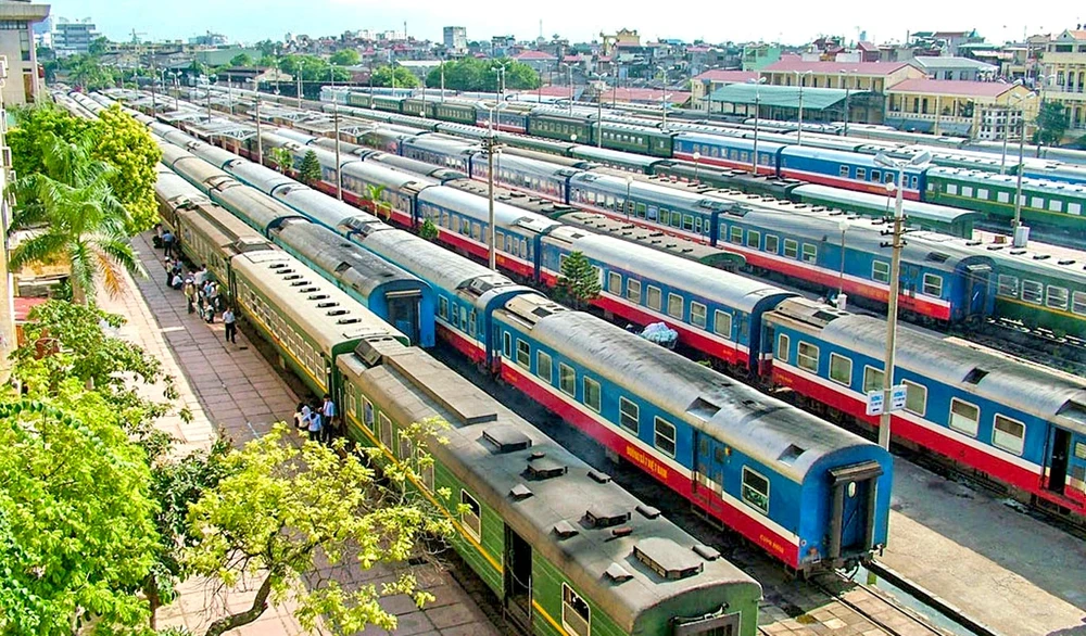 Tổng Công ty Đường sắt Việt Nam là một trong những DNNN lỗ lũy kế hàng ngàn tỷ đồng, không bảo toàn được vốn sở hữu. 