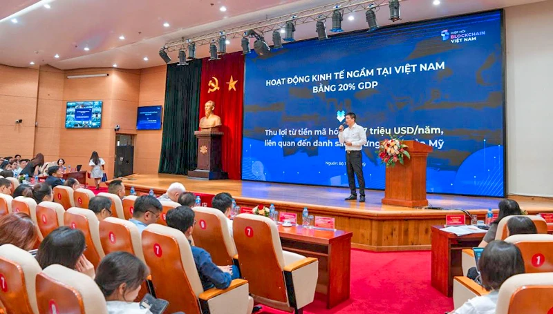Việt Nam cần làm gì để thoát khỏi 'Danh sách Xám'?