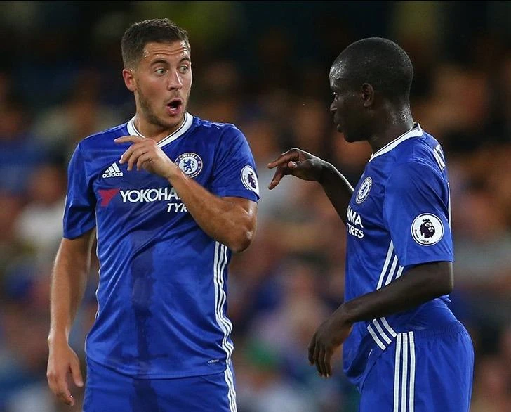 Eden Hazard và N'Golo Kante trong màu áo Chelsea