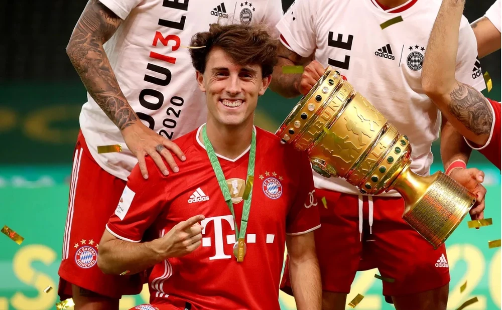 Alvaro Odriozola đoạt Cúp nước Đức