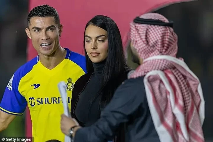 Ronaldo và Georgina Rodriguez trong lễ ra mắt ở Riyadh
