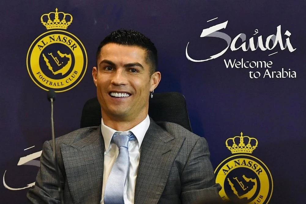 Ronaldo chiếm lĩnh vị trí dẫn đầu của Forbes nhờ mức lương khủng ở Al Nassr