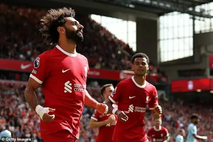 Mohamed Salah vẫn trung thành với Liverpool