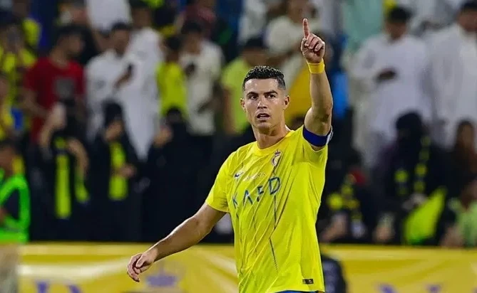 Ronaldo đi đến đâu ghi bàn đến đó