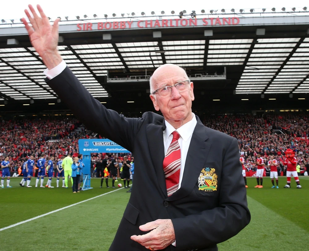 Sir Bobby Charlton vĩ đại của Manchester United 