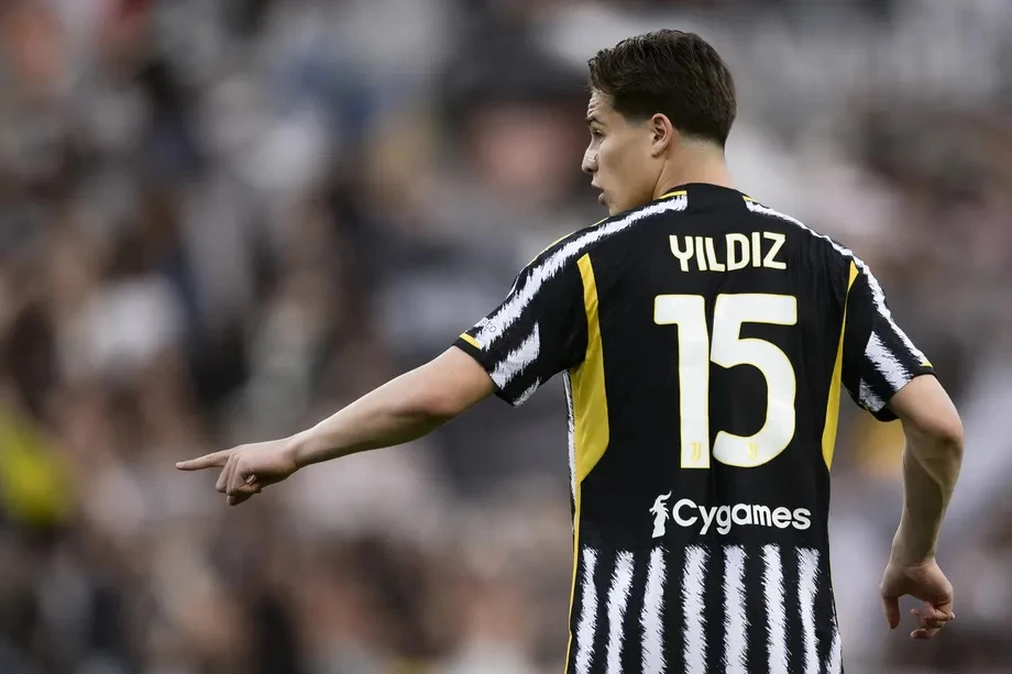 Kenan Yildiz sẽ mang áo số 10 Juventus