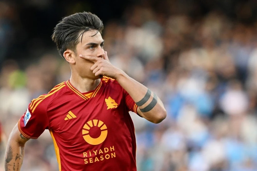 Paulo Dybala không nỡ rời Roma