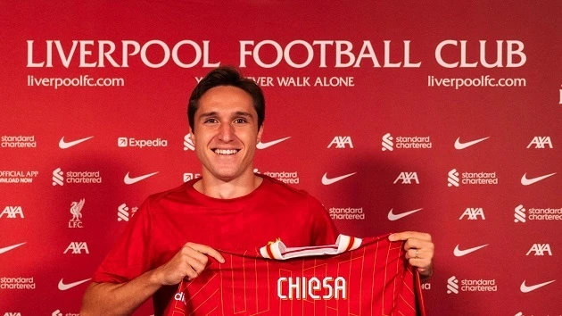 Federico Chiesa nhận áo số 14 Liverpool