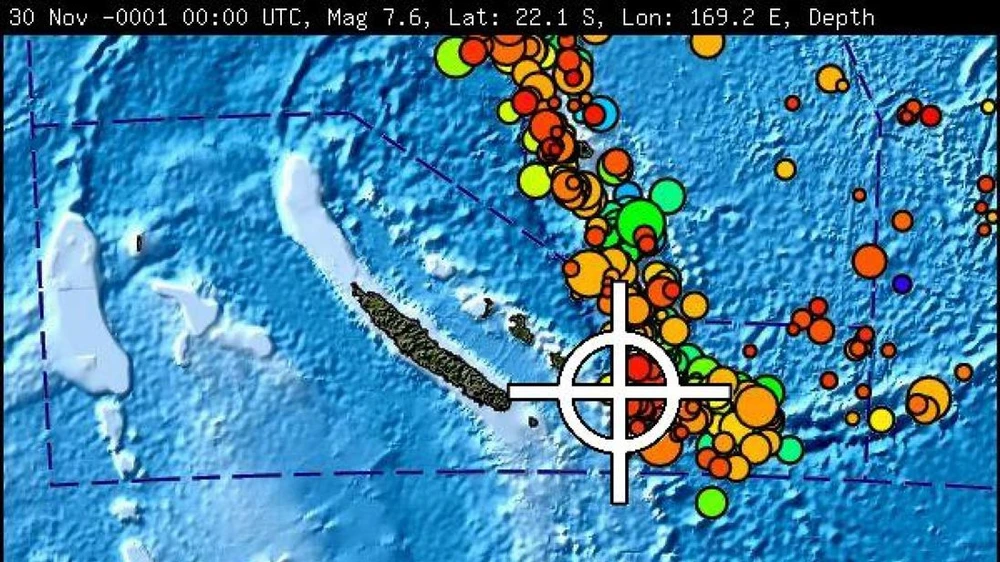 Nguy cơ xảy ra sóng thần dọc bờ biển của Vanuatu và New Caledonia trong phạm vi 1.000 km kể từ tâm chấn (Ảnh: Sky News)