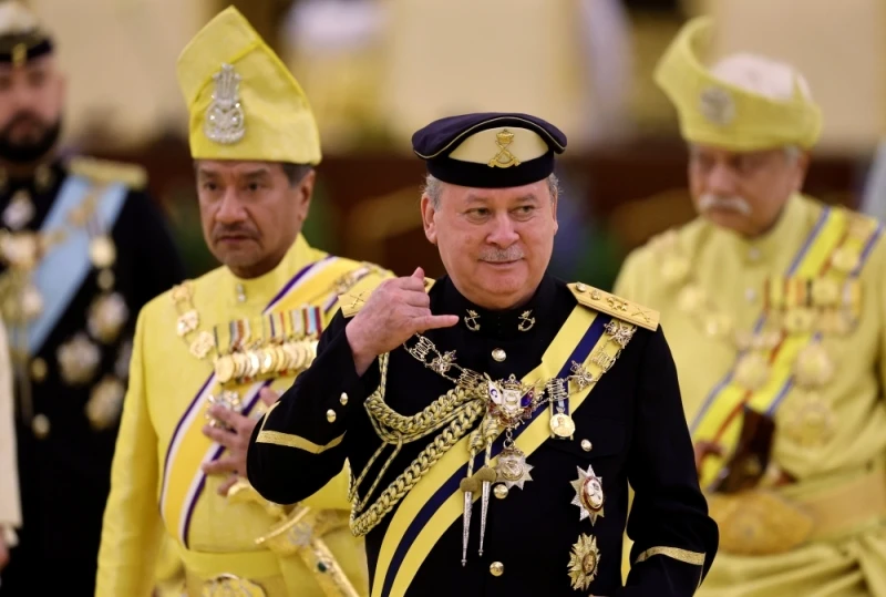 Quốc vương Sultan Ibrahim tuyên thệ nhậm chức. Ảnh : BERNAMA