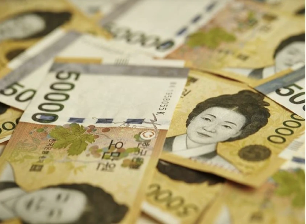 Đồng won của Hàn Quốc đã giảm hơn 7% so với đồng USD trong năm nay. Ảnh: QNA