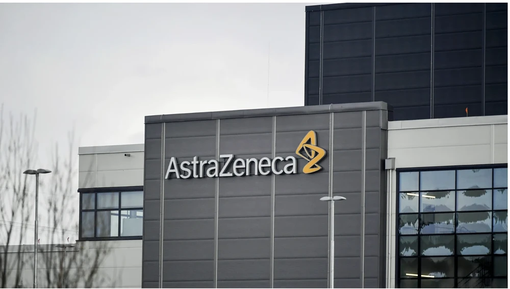 Sau báo cáo doanh thu, cổ phiếu của AstraZeneca tăng vọt ngày 25-4. Ảnh: Bloomberg