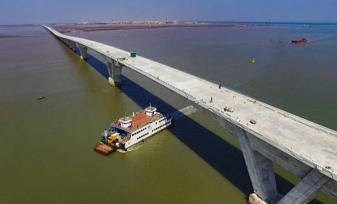Cầu thuộc dự án đường ô tô Tân Vũ - Lạch Huyện (Hải Phòng)