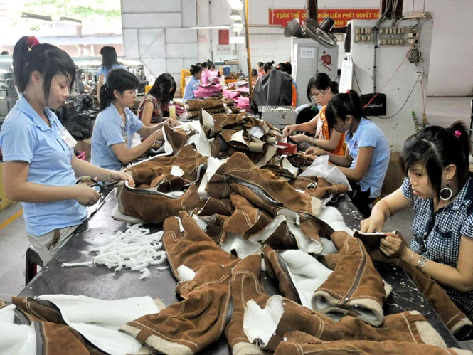 Xuất khẩu da - giày - túi xách VN hiện nay chủ yếu là gia công