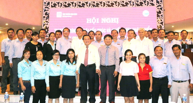 Tinh thần đoàn kết của tập thể CBCNV, hứa hẹn tạo ra nhiều thắng lợi mới cho CTCP Du lịch An Giang.