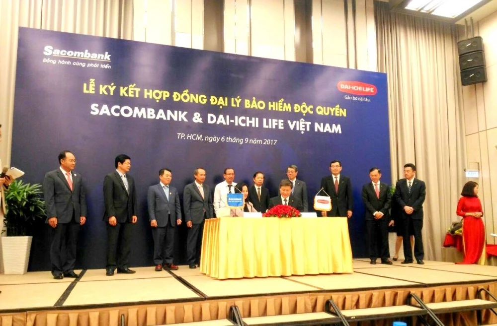 Sacombank-Dai-ichi Life VN ký hợp đồng bảo hiểm độc quyền
