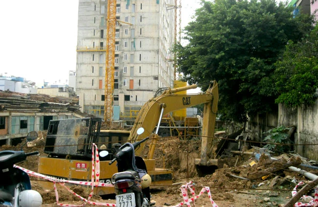 Dự án Chung cư Tân Bình Apartment đang bị thanh tra toàn diện do xây dựng sai phép.