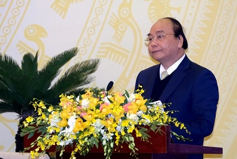 Thủ tướng Nguyễn Xuân Phúc yêu cầu tinh giản những cán bộ viên chức lơ là với công việc.