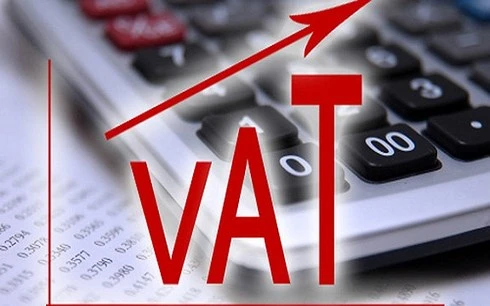 Tăng thuế VAT có thể sẽ gây ra tác động mang tính dây chuyền (Ảnh minh họa: KT)