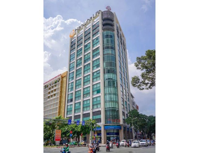 Tòa nhà Ruby Tower tại TP.HCM, nơi Công ty Hanwha Life Việt Nam đặt trụ sở chính