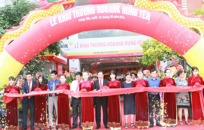 HDBank khai trương phòng giao dịch Hưng Yên