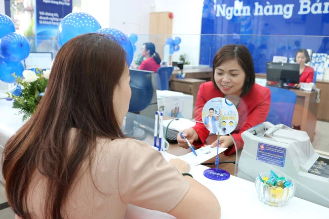 6 tháng, VietCapital Bank tăng trưởng tín dụng 21%