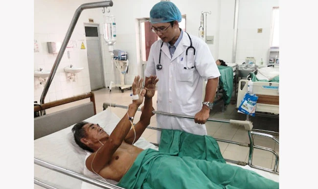 Bệnh nhân Trần Văn Thành phục hồi tốt sau khi can thiệp thành công
