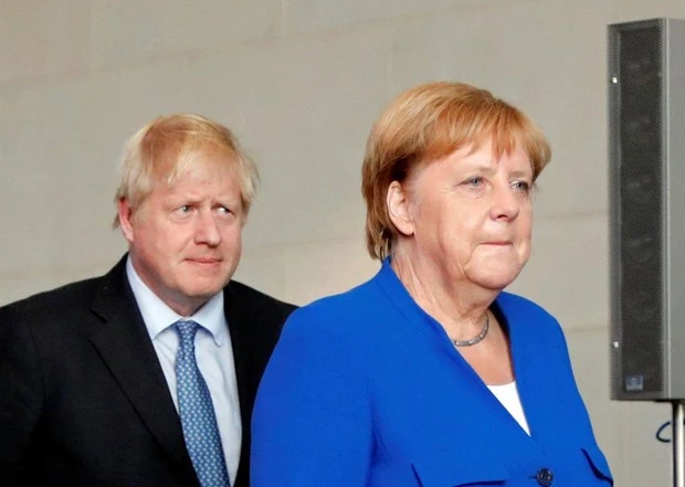 Thủ tướng Anh Boris Johnson và Thủ tướng Đức Angela Merkel. (Nguồn: Reuters)