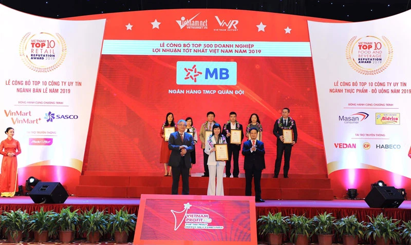 MB lọt top 15 doanh nghiệp lợi nhuận tốt nhất Việt Nam