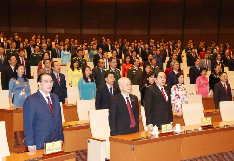 Tổng Bí thư, Chủ tịch nước Nguyễn Phú Trọng cùng các đồng chí lãnh đạo, nguyên lãnh đạo Đảng và Nhà nước tới dự Lễ bế mạc kỳ họp thứ 8, Quốc hội khóa XIV. Ảnh TTXVN