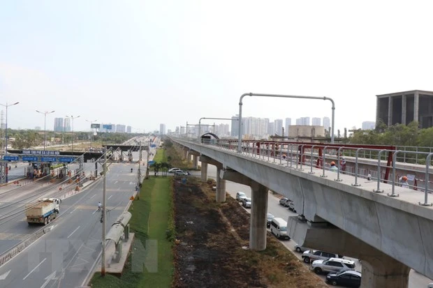 Công trình tuyến metro số 1 đang được Thành phố Hồ Chí Minh thúc đẩy để “về đích” cuối năm 2020. (Ảnh: Tiến Lực/TTXVN)