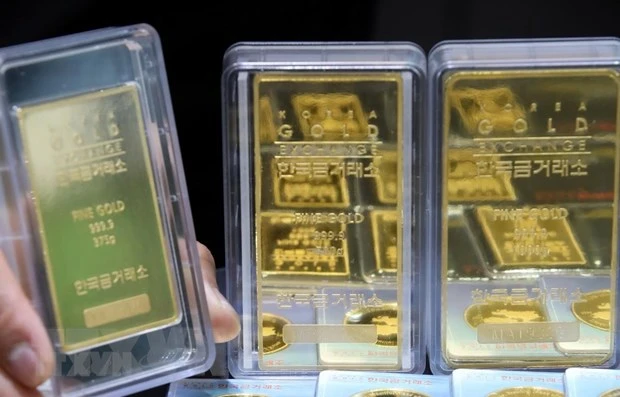 Vàng miếng tại một sàn giao dịch ở Seoul của Hàn Quốc. (Ảnh: Yonhap/TTXVN)