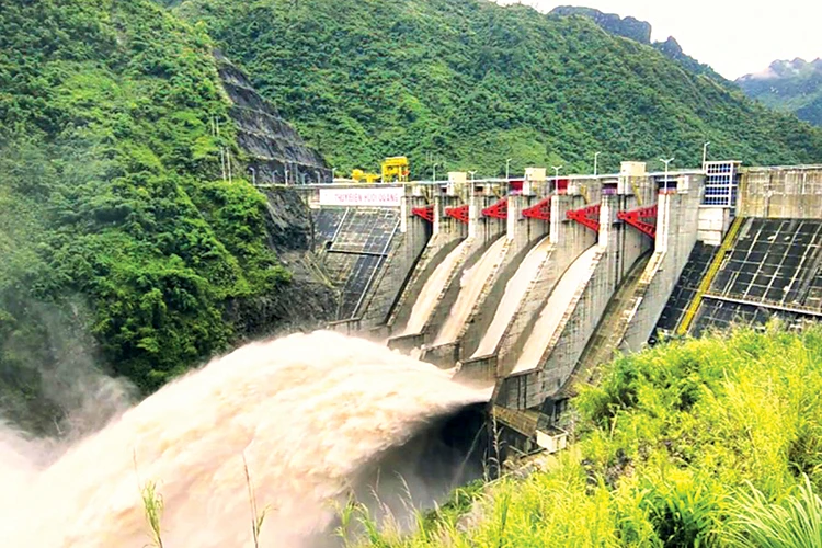 Tiết kiệm 1,7 tỷ m³ nước để sản xuất điện