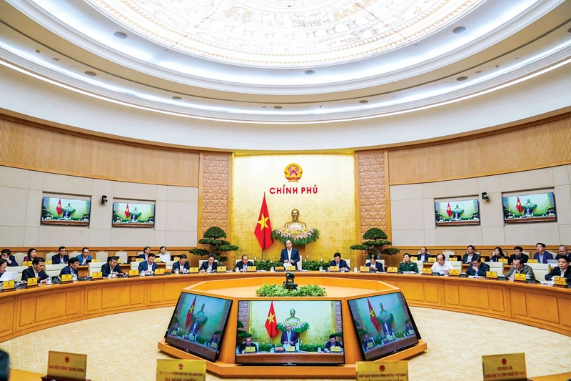 During the regular Government meeting in March 2020, the Prime Minister directed the top priority against the Covid-19 epidemic. Photo: VIET CHUNG