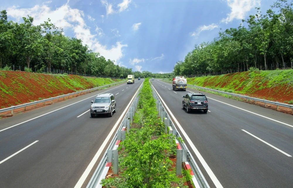 Kiến nghị mở rộng tuyến đường cao tốc TPHCM-Long Thành-Dầu Giây