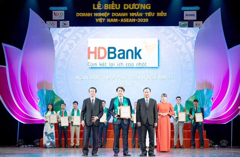 HDBank - Doanh nghiệp tiêu biểu Việt Nam-ASEAN 2020